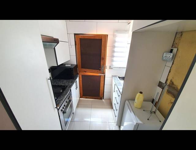 3 BEDROOM HOUSE FOR SALE IN THE ORCHARDS